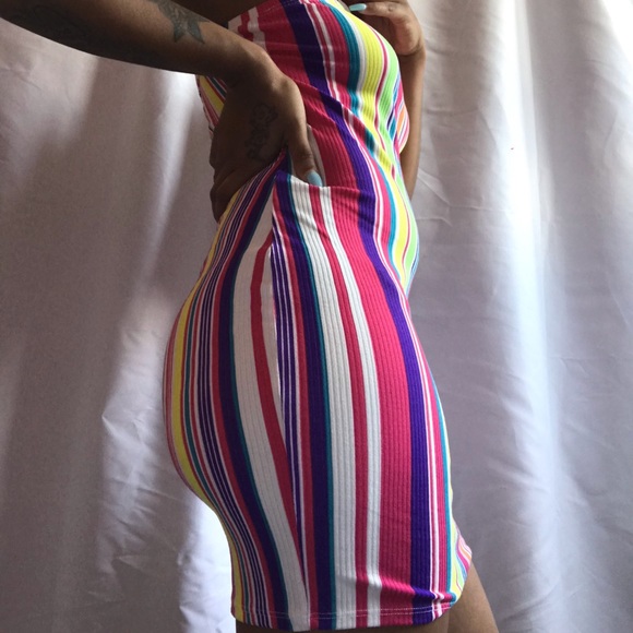 Colorful Dress - Picture 3 of 4